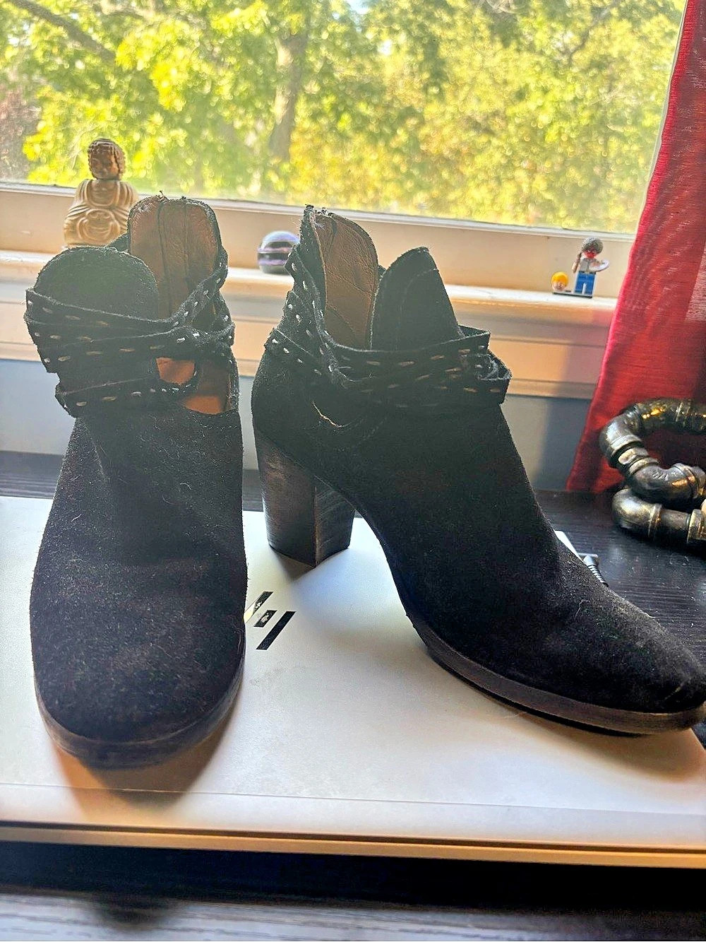 Frye suede Heeled Ankle Boots Black Size US 7 mint condition